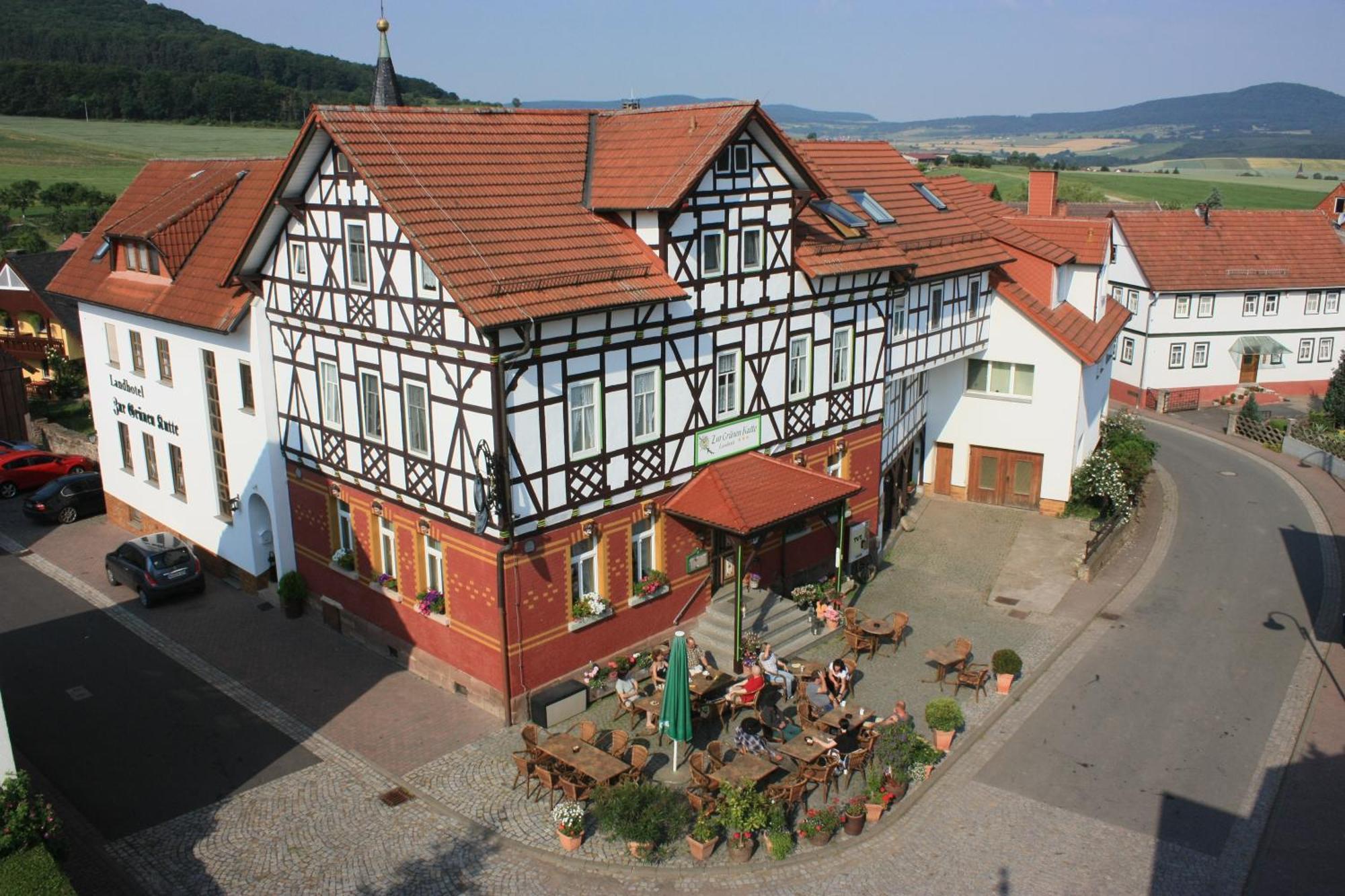 Landhotel Zur Grünen Kutte Bernshausen Exterior foto