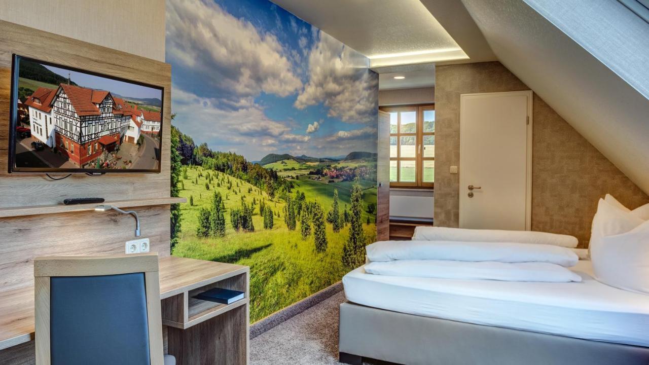 Landhotel Zur Grünen Kutte Bernshausen Exterior foto